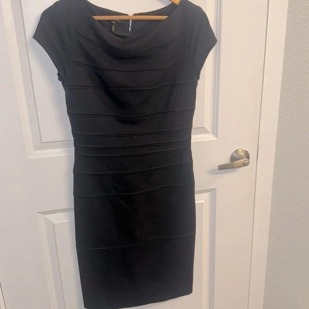 ESCADA Formal Bodycon Dress Black Short Sleeve Midi